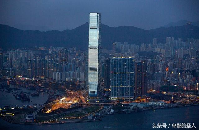 香港资料大全正版资料2025年免费，全面贯彻解释落实_l636.78.258